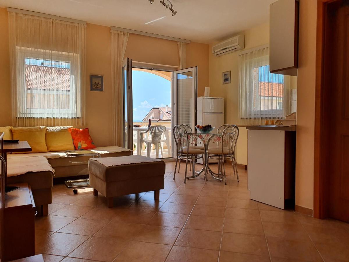 Apartments Coral Novalja Zewnętrze zdjęcie