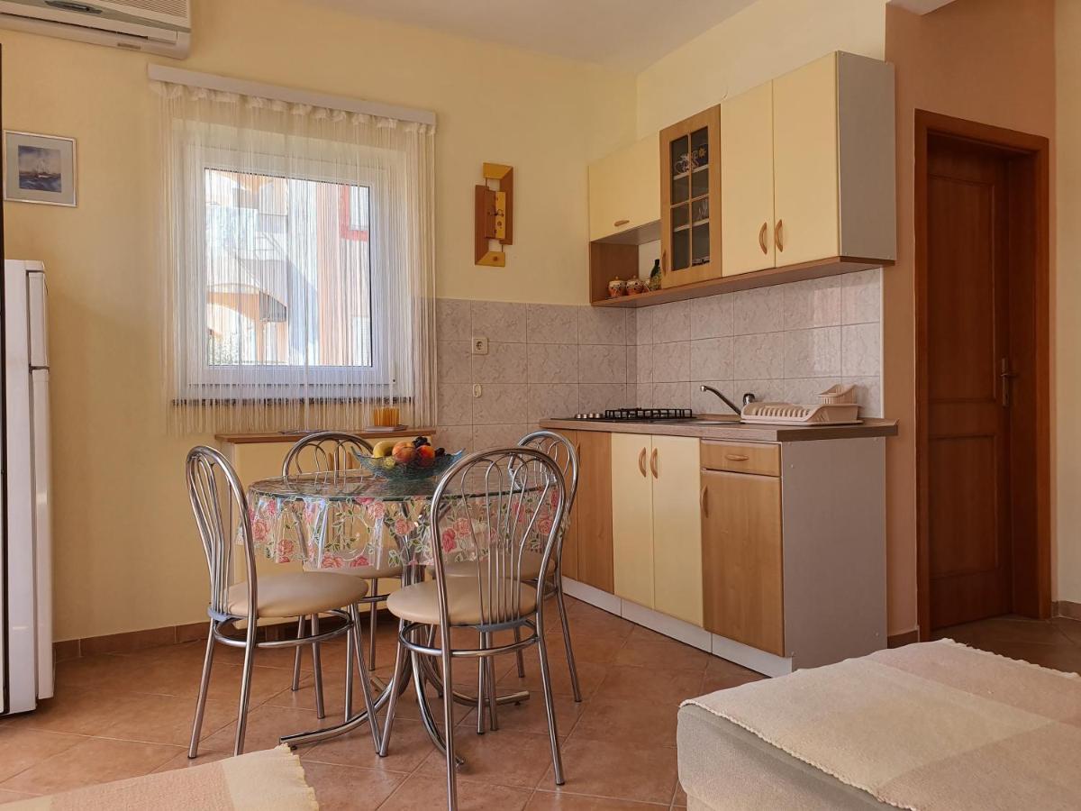 Apartments Coral Novalja Zewnętrze zdjęcie